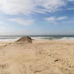 Apartamento Cosy House For Surf & *