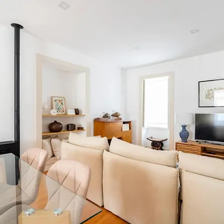 Cosy House For Surf & إسموريز